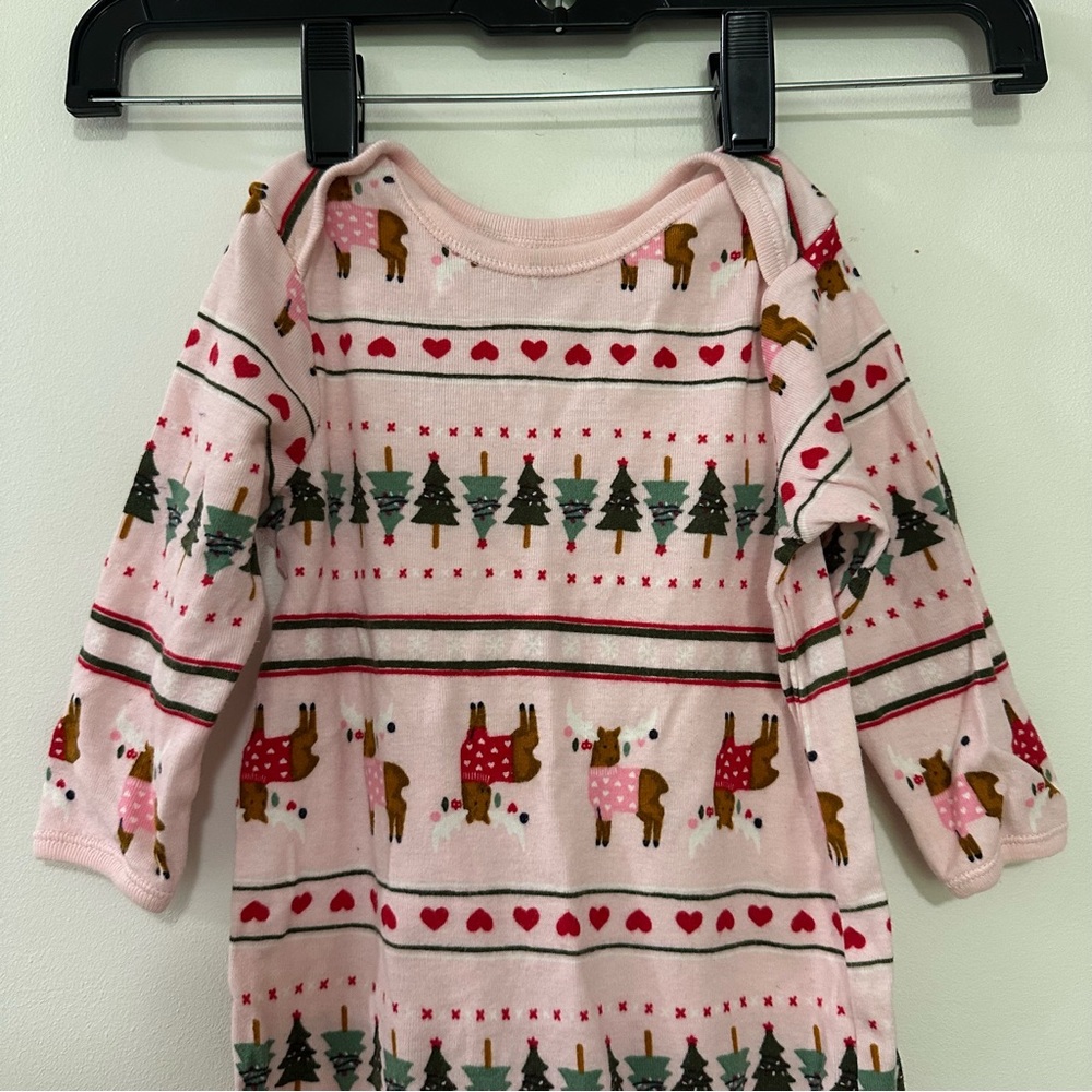 Old Navy Christmas Long Sleeve Uni-sex One Piece Outfit 6-12 Month bundle of 2 - Picture 2 of 11